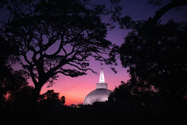 Enchanting Wonders of Sri Lanka