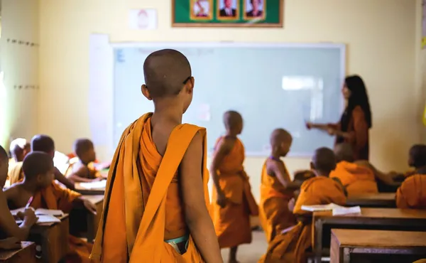 Buddhist Monks English Teaching Volunteer Program